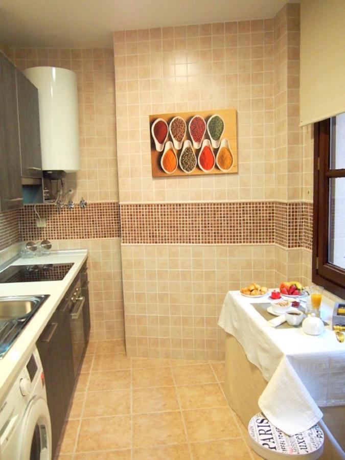 Reyes Catolicos I Apartment *